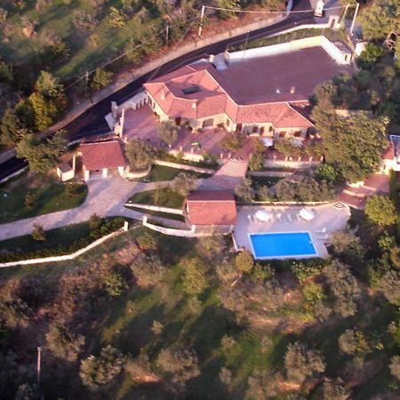 Casale Degli Ulivi Prestige Bed and Breakfast Altavilla Silentina Exteriör bild