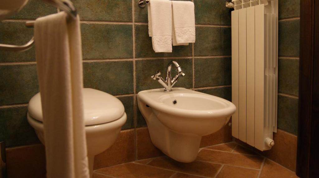 Casale Degli Ulivi Prestige Bed and Breakfast Altavilla Silentina Rum bild